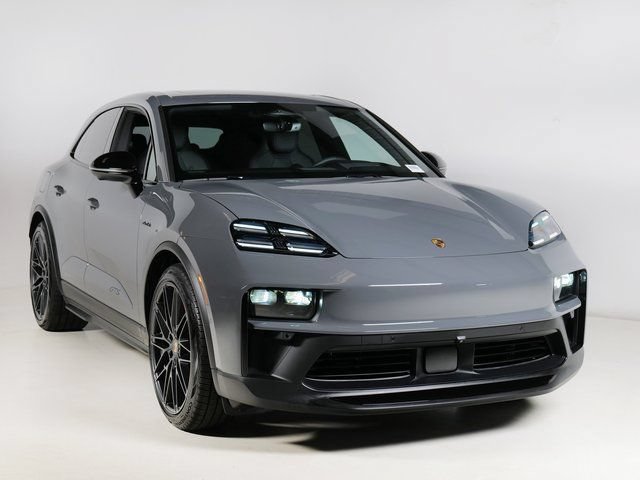 New 2026 Porsche Macan GTS Electric AWD/4WD image 7