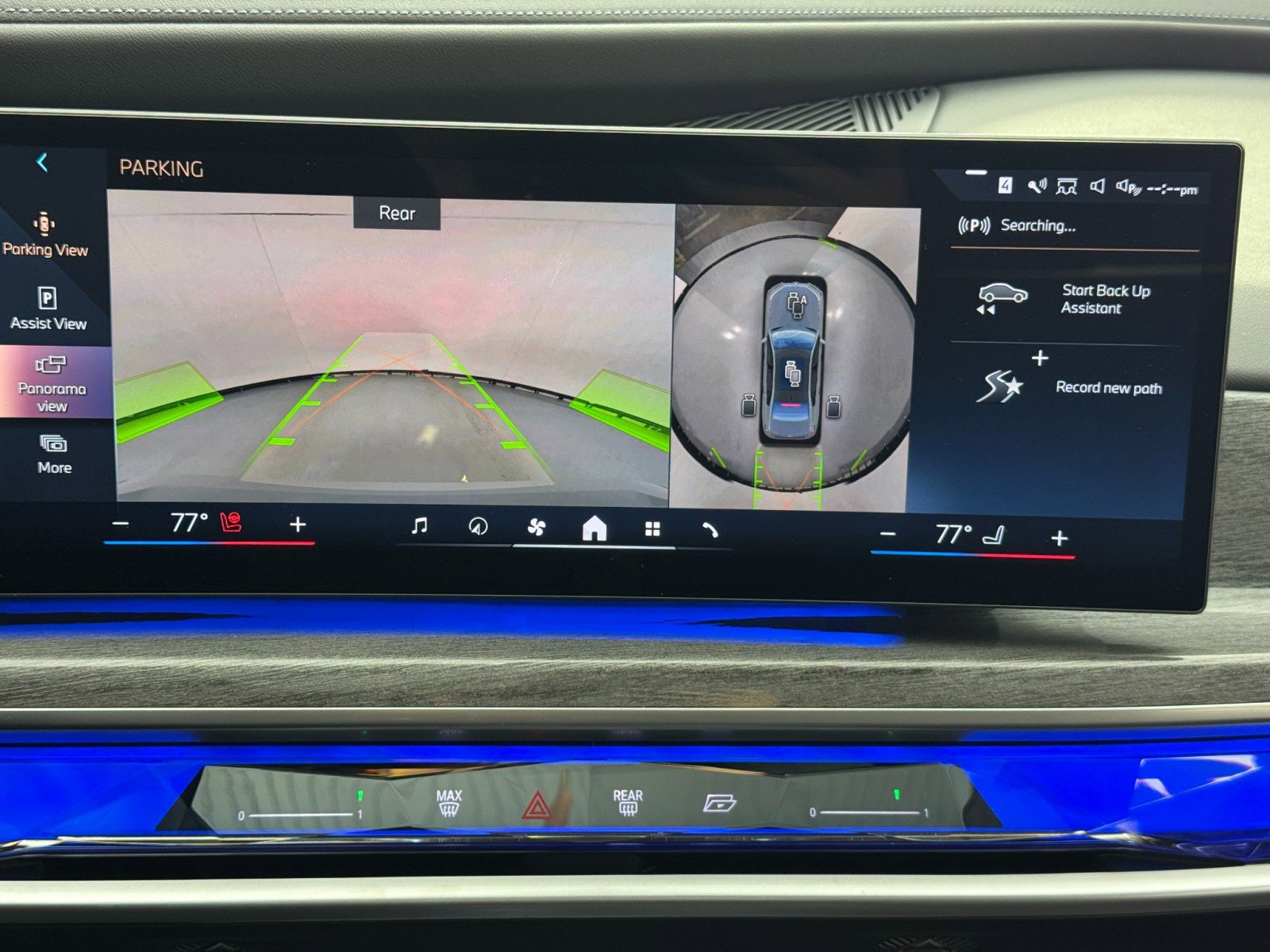 Used 2023 BMW i7 xDrive60 w/ Executive Package 2 image 32