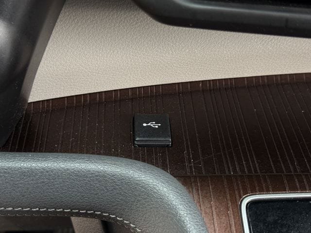 Certified 2023 Toyota Sienna LE FWD image 20