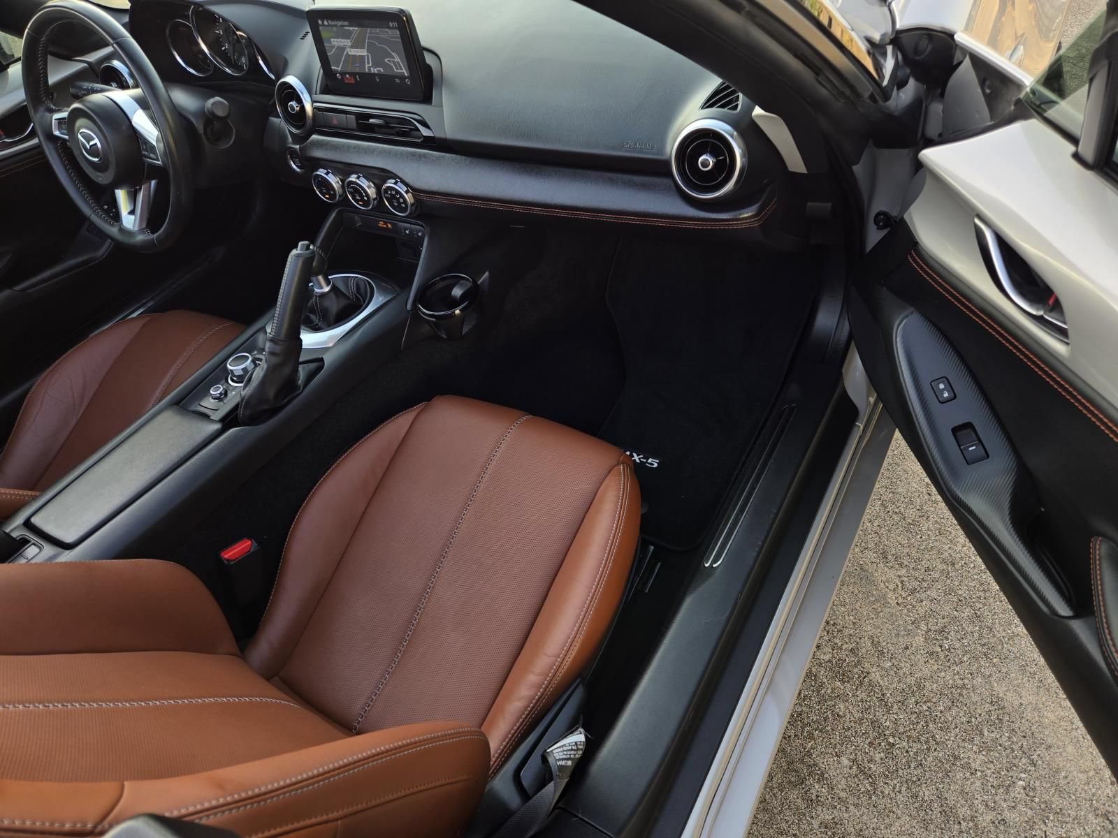 Certified 2023 MAZDA MX-5 Miata Grand Touring RWD image 15
