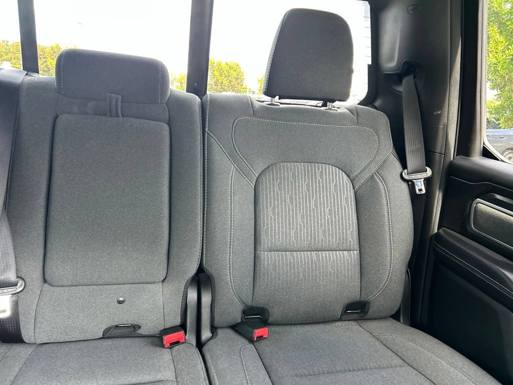 Used 2022 RAM 1500 Big Horn AWD/4WD image 14