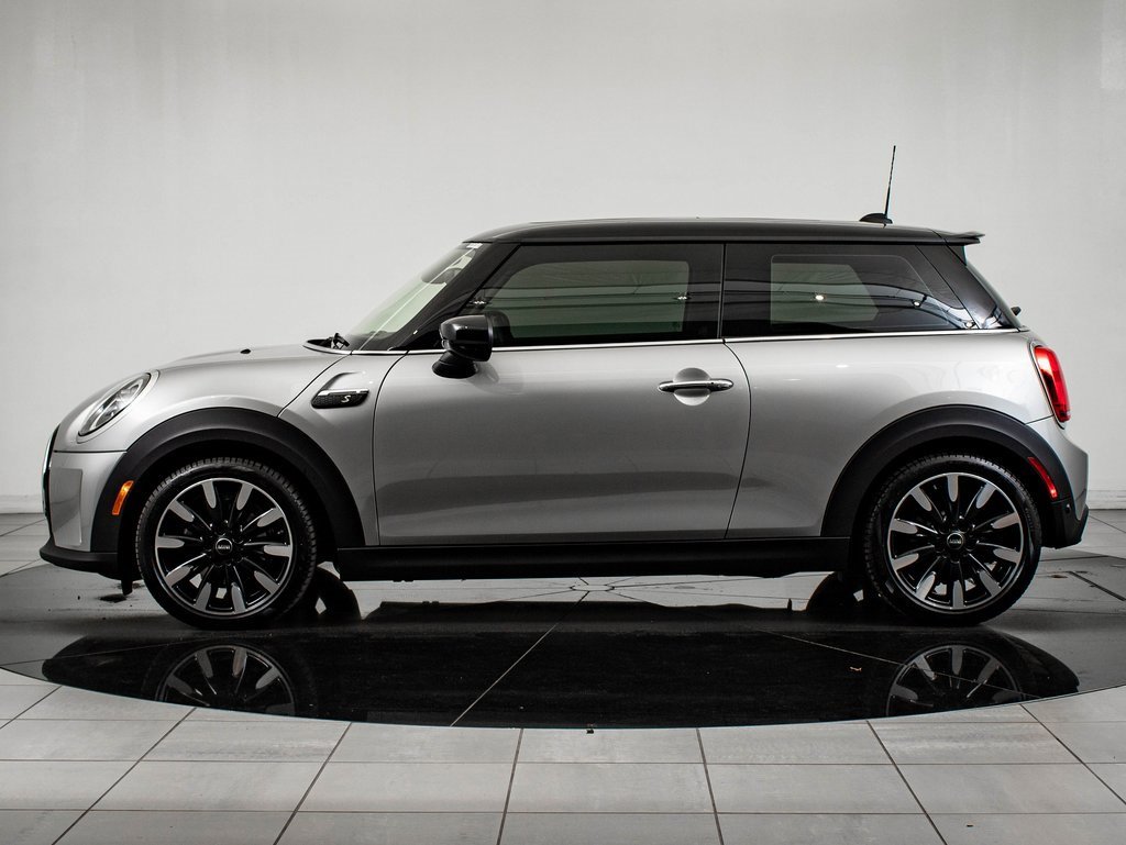 Used 2024 MINI Cooper SE image 5