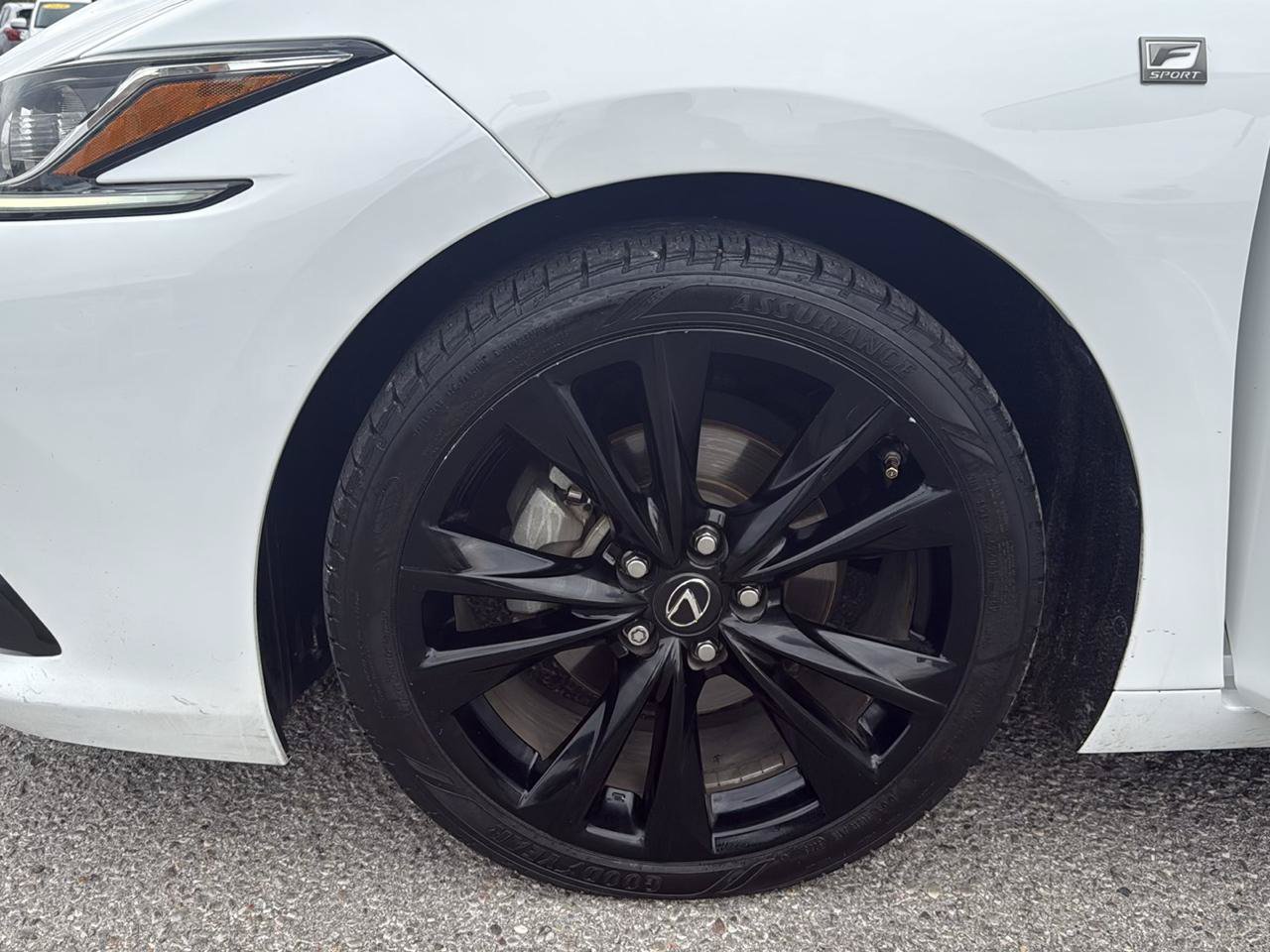 Used 2019 Lexus ES 350 F Sport w/ Accessory Package 2 FWD image 27