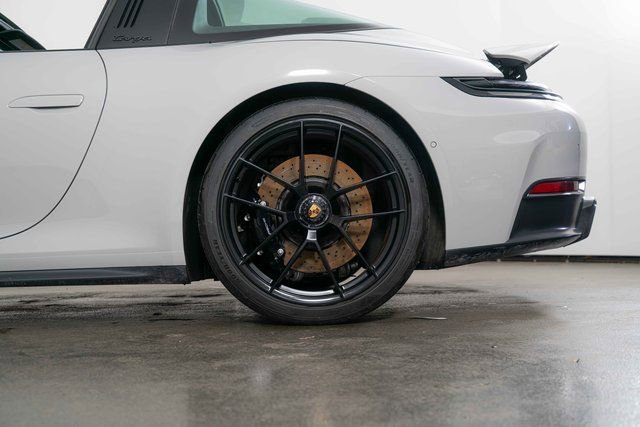Used 2025 Porsche 911 Targa 4 GTS image 13
