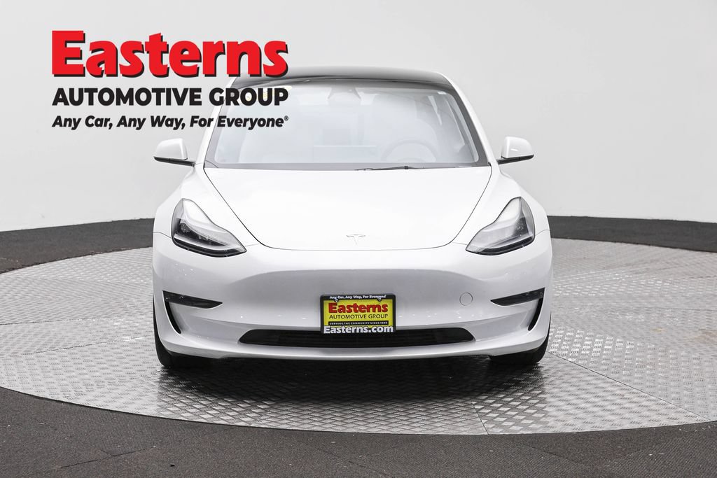 Used 2023 Tesla Model 3 Standard Range RWD image 2