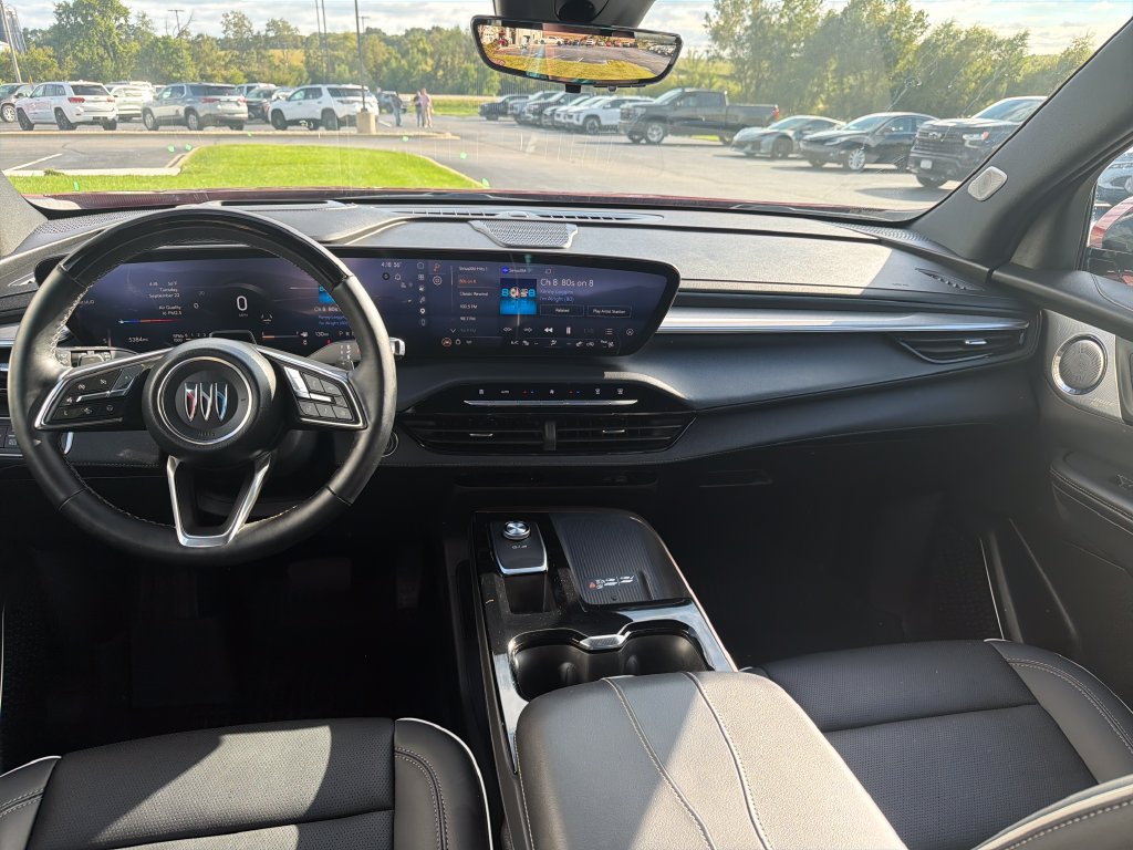 Certified 2025 Buick Enclave Avenir w/ Super Cruise Package AWD/4WD image 11