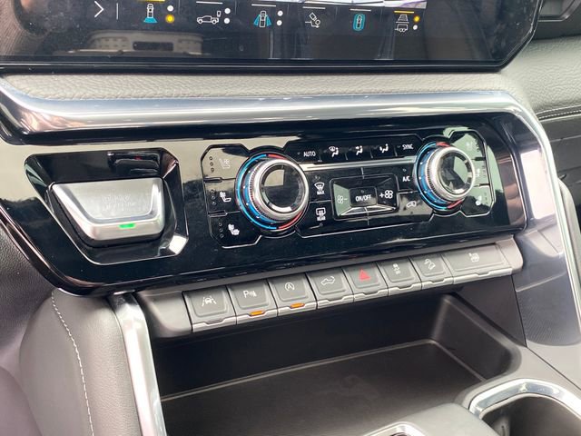 Certified 2023 GMC Sierra 1500 Denali w/ Denali Reserve Package AWD/4WD image 12