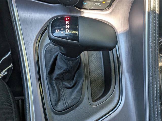 Used 2015 Dodge Challenger R/T w/ Quick Order Package 28B R/T RWD image 12