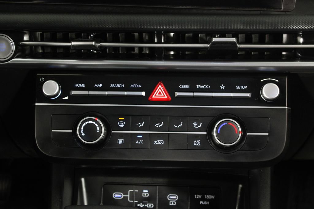 Certified 2026 Hyundai Tucson SE FWD image 20