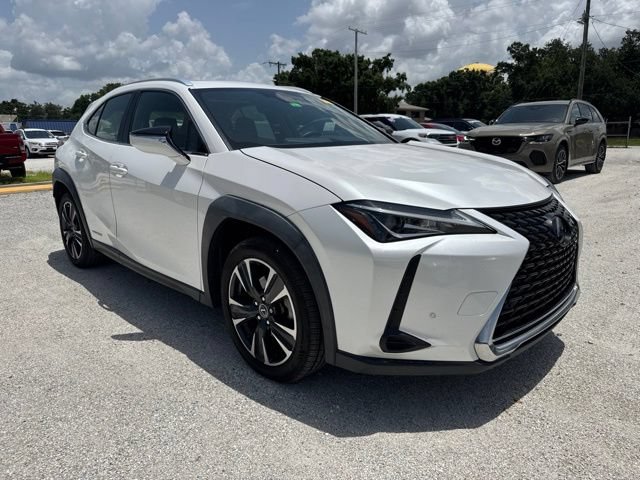 Used 2021 Lexus UX 250h w/ Premium Package AWD/4WD image 1