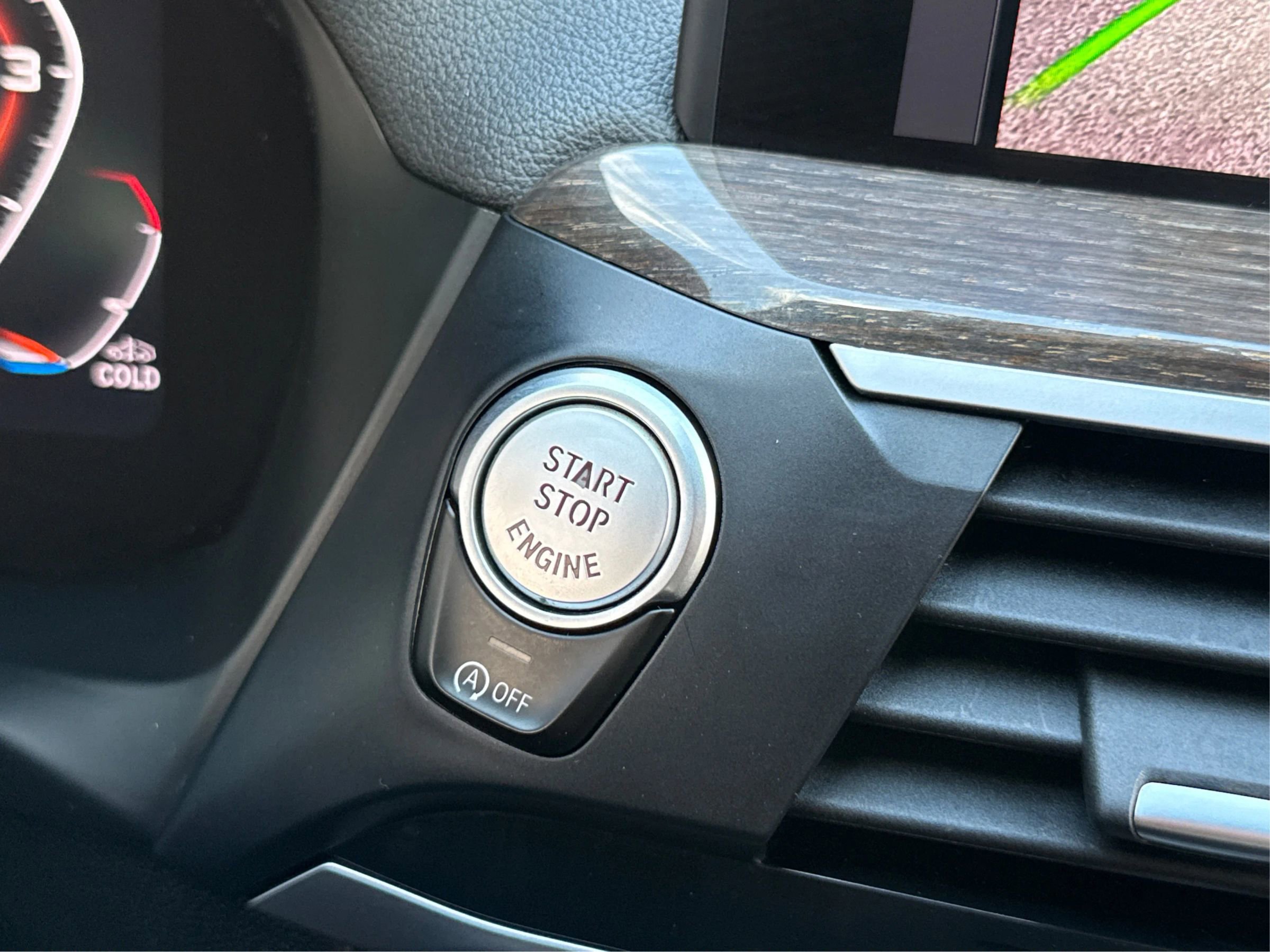 Used 2020 BMW X4 M40i w/ Premium Package image 36