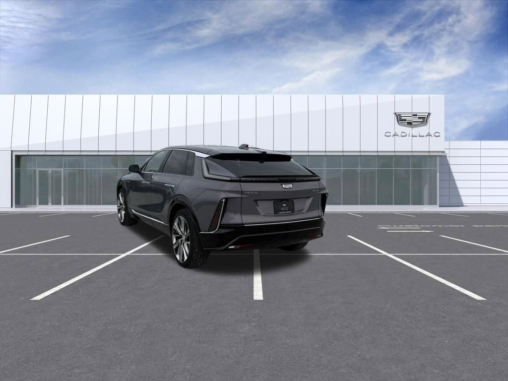 Certified 2025 Cadillac Lyriq Luxury w/ LPO, Floor Liner Package AWD/4WD image 11