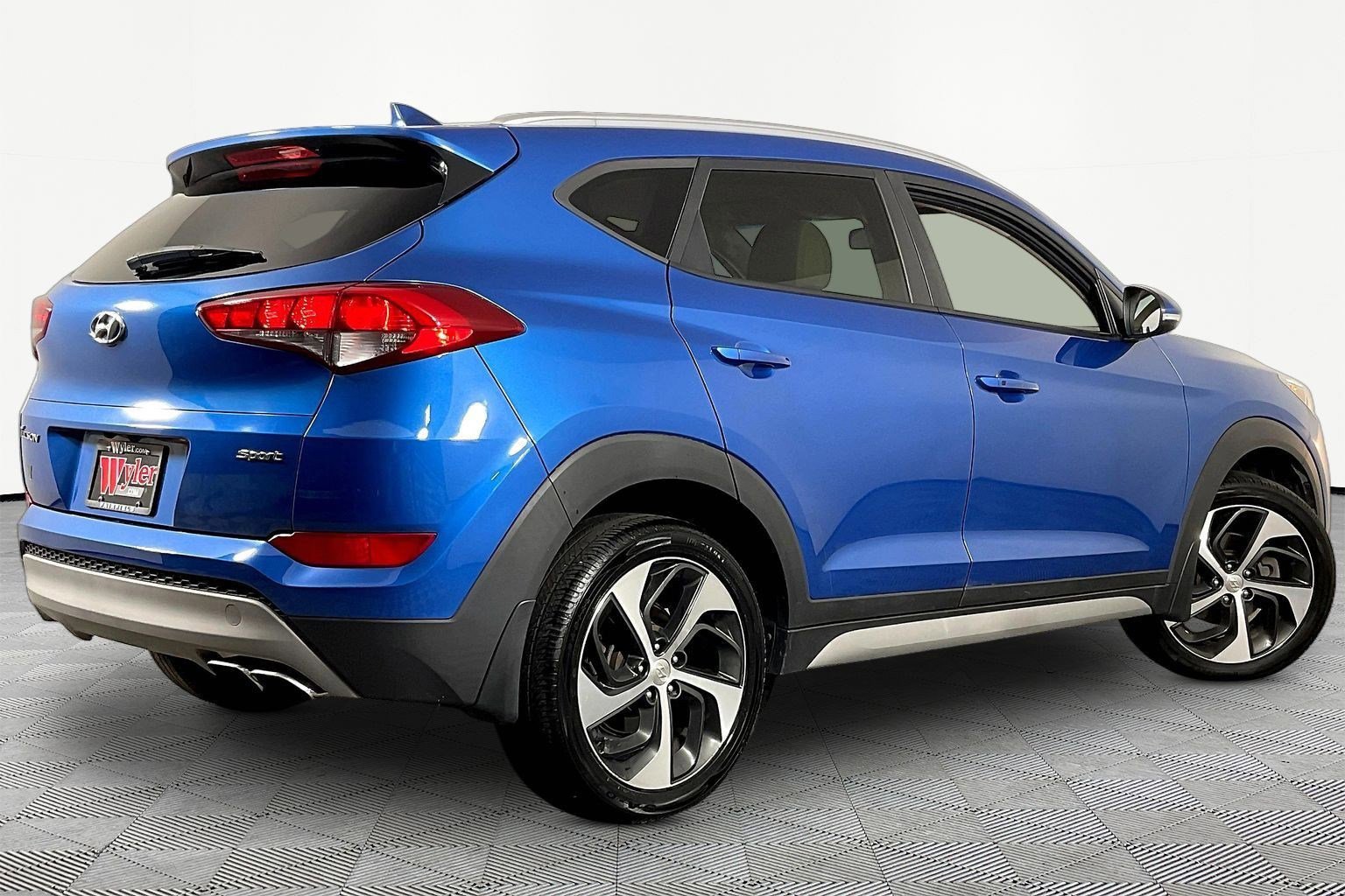 Used 2018 Hyundai Tucson Sport image 6