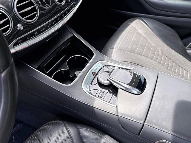 Used 2019 Mercedes-Benz S 560 4MATIC Sedan image 14