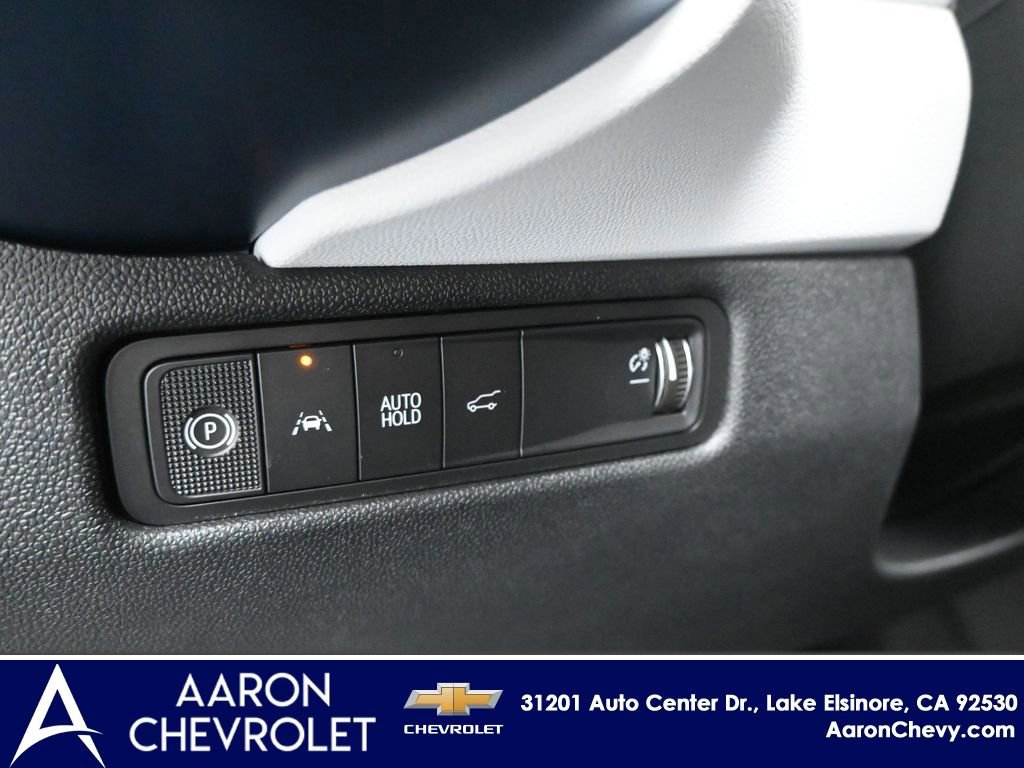 New 2026 Chevrolet Equinox EV LT AWD/4WD image 14