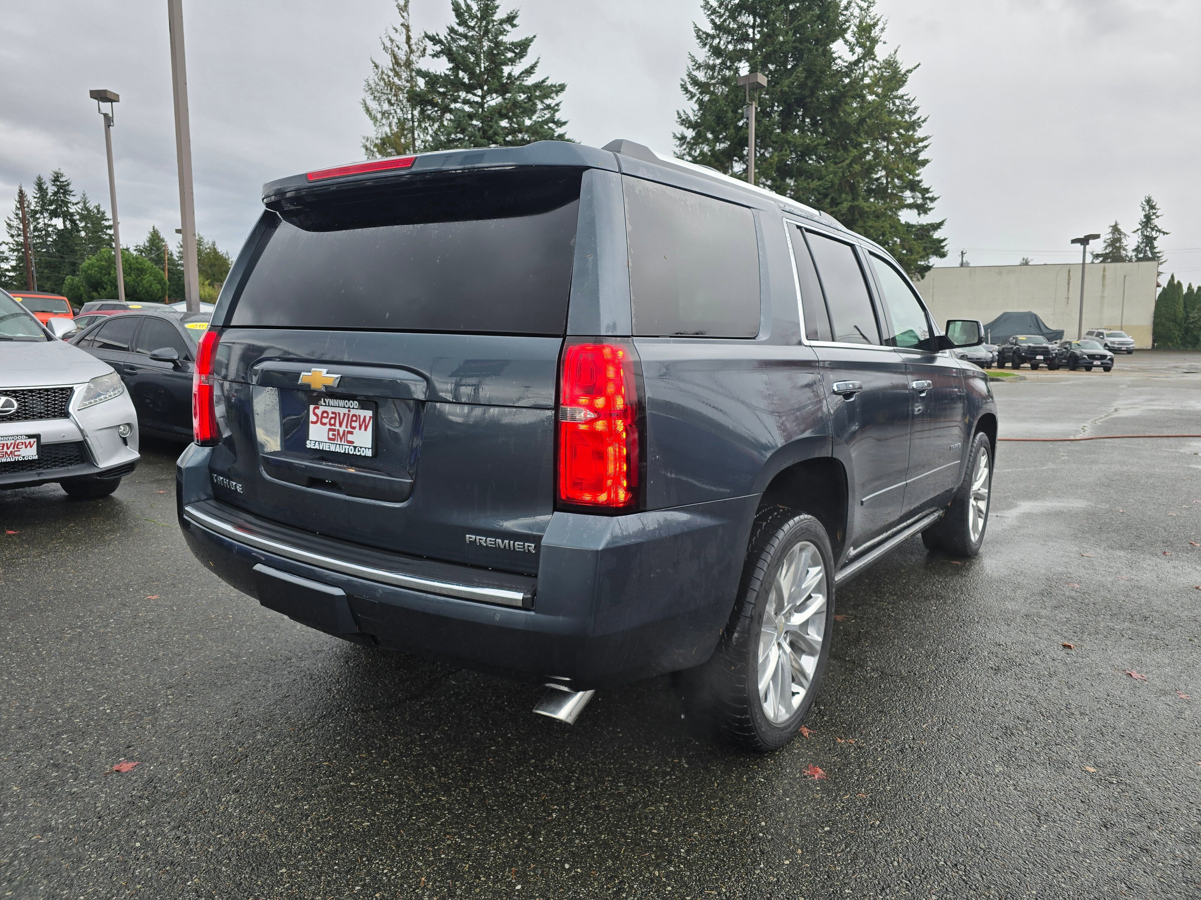 Used 2019 Chevrolet Tahoe Premier w/ Premier Plus Edition AWD/4WD image 7