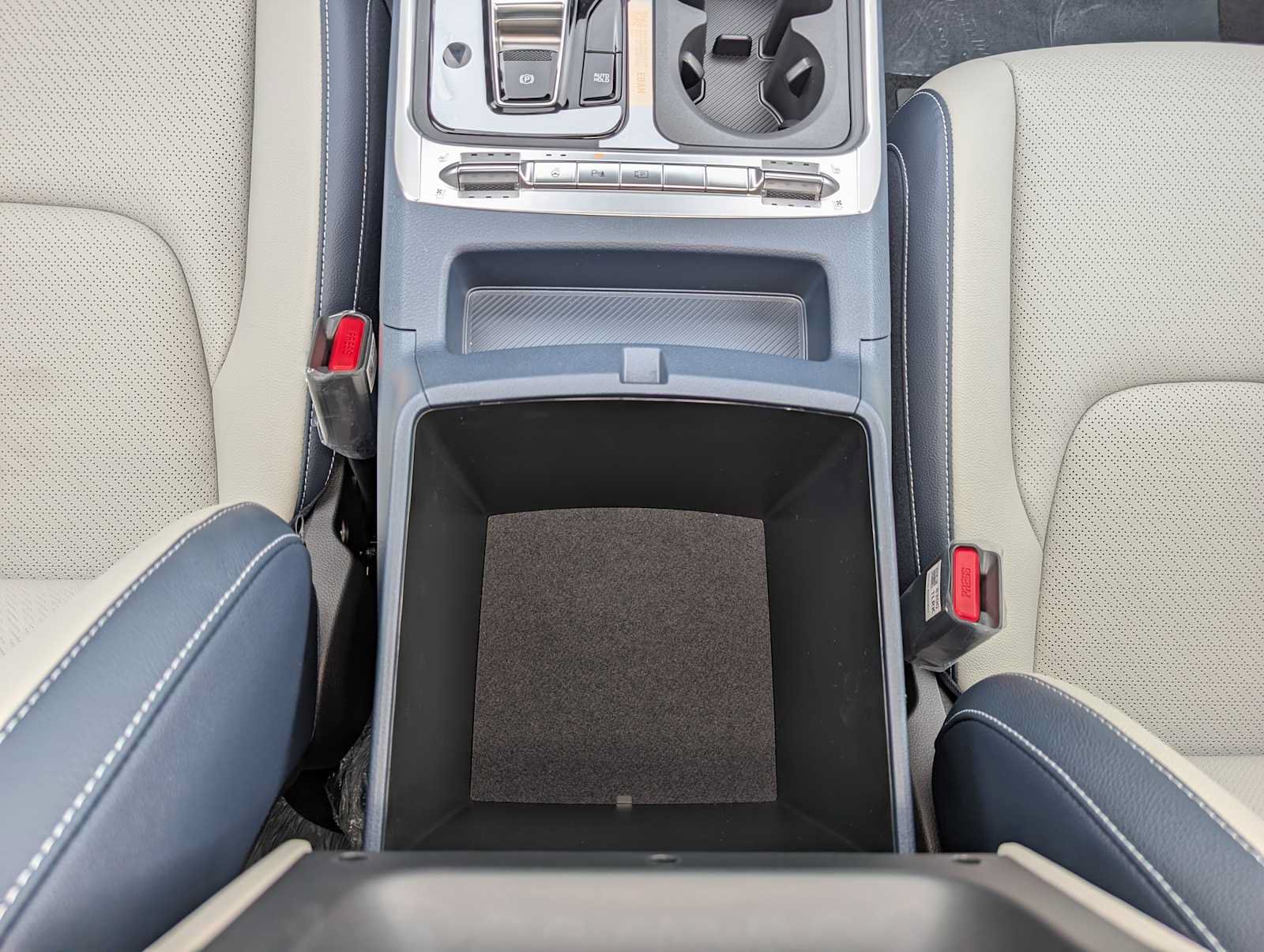 New 2027 Kia Carnival SX Prestige FWD image 14
