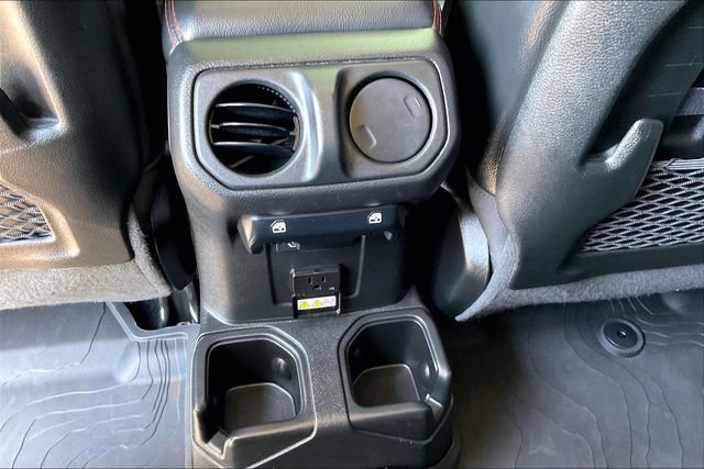 Used 2023 Jeep Gladiator Rubicon w/ Cold Weather Group AWD/4WD image 32