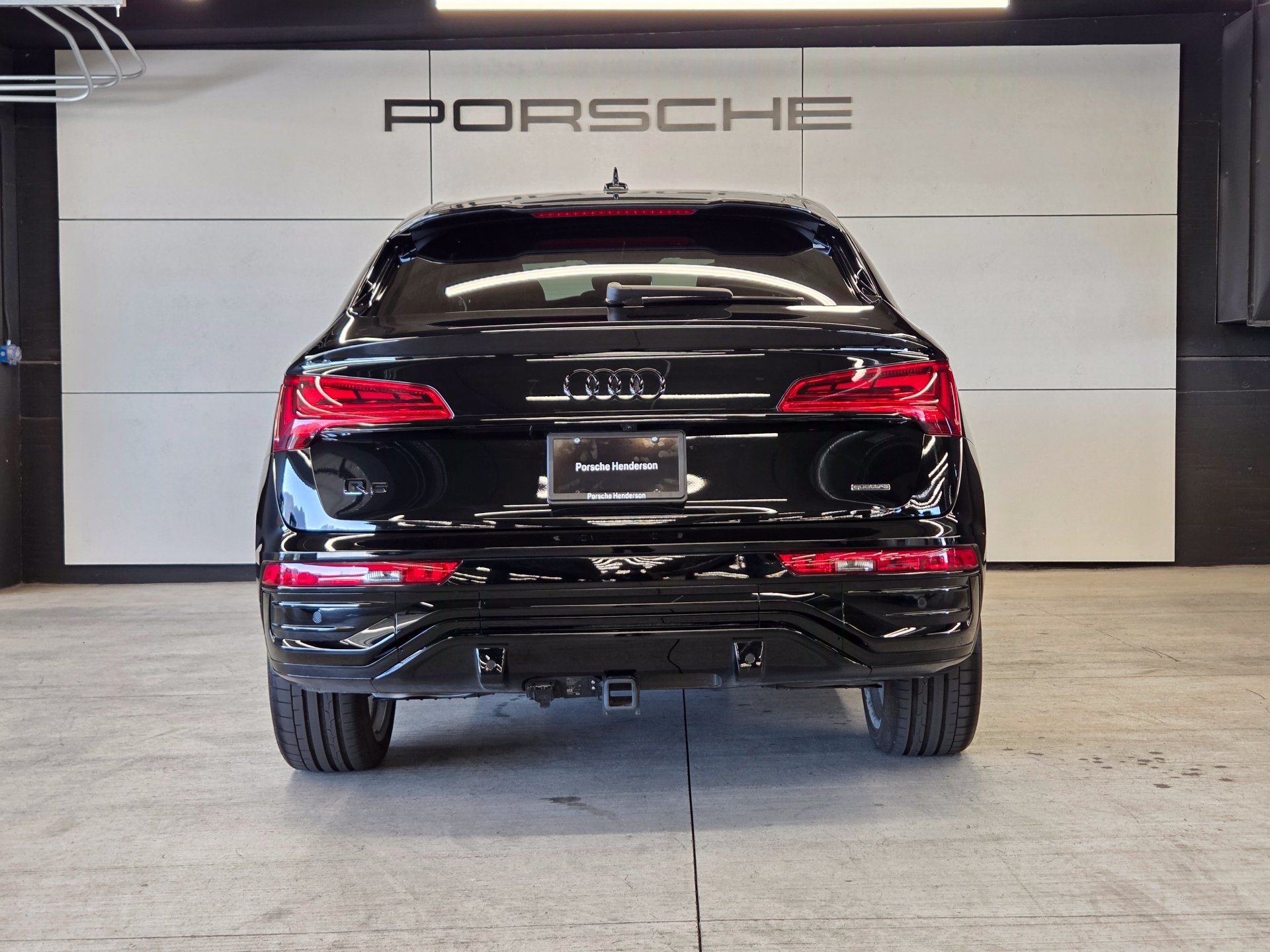 Used 2025 Audi Q5 Prestige w/ Prestige Package AWD/4WD image 7