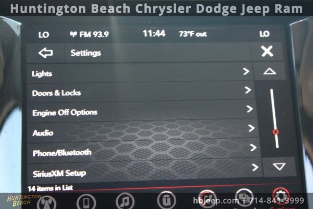 Used 2022 Dodge Durango SXT image 25