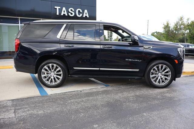 Used 2021 GMC Yukon Denali AWD/4WD image 9
