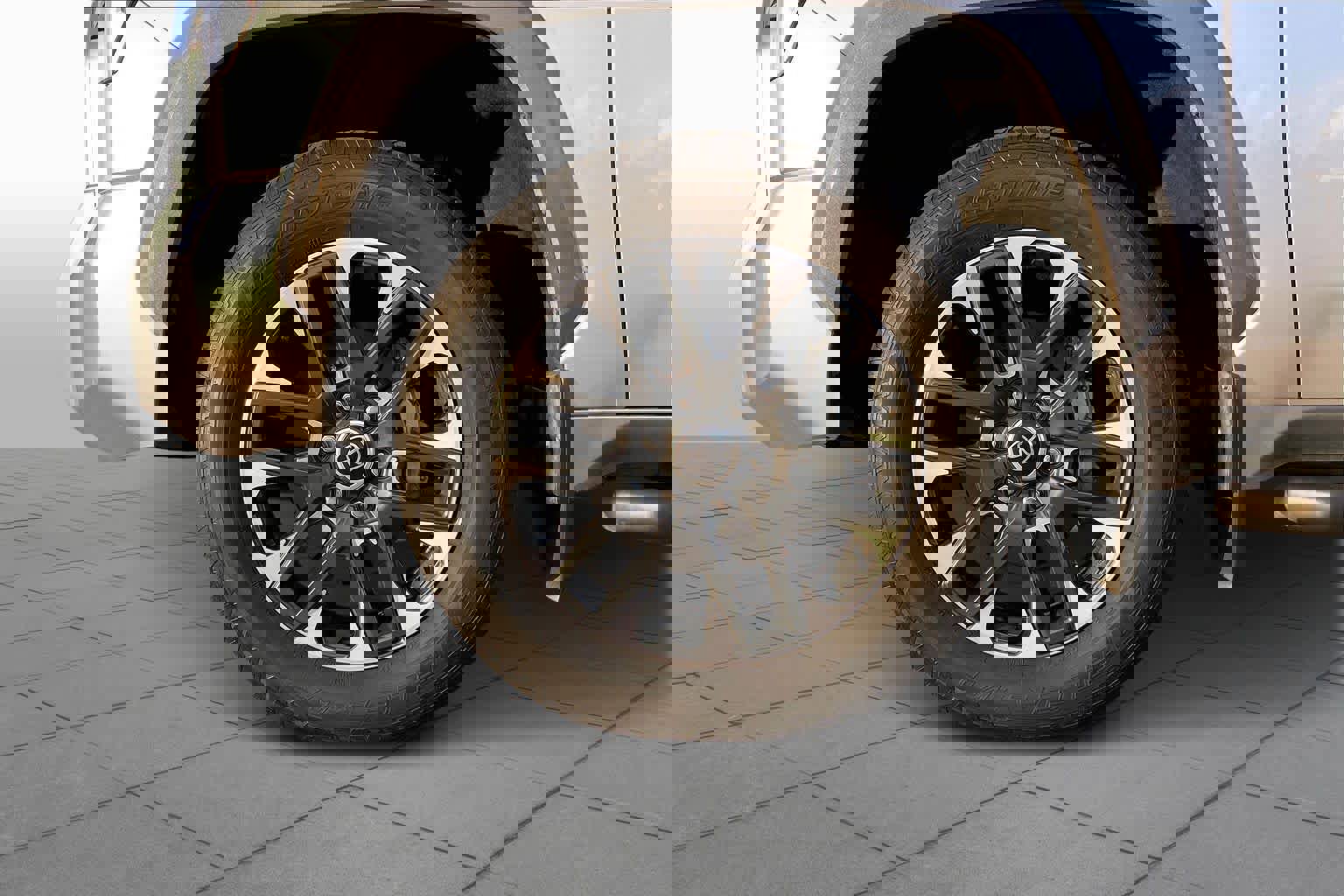 Used 2024 Toyota Tundra Limited w/ Power Package image 17