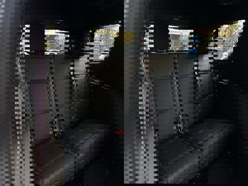 Used 2021 GMC Yukon Denali w/ Denali Ultimate Package image 31