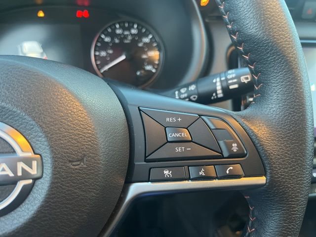 Certified 2022 Nissan Kicks SR image 13