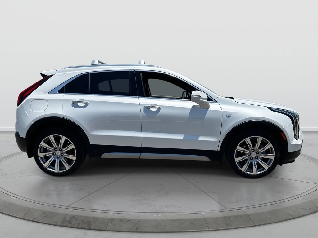 Used 2021 Cadillac XT4 Premium Luxury AWD/4WD image 9