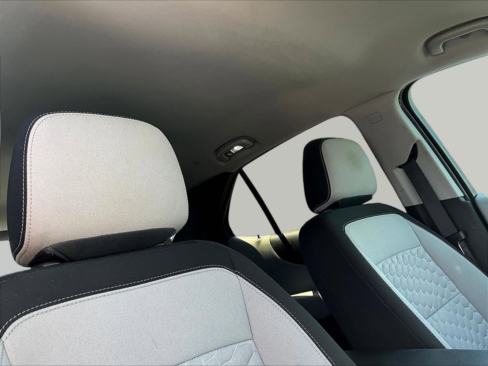 Used 2021 Chevrolet Equinox LS w/ LS Convenience Package FWD image 27