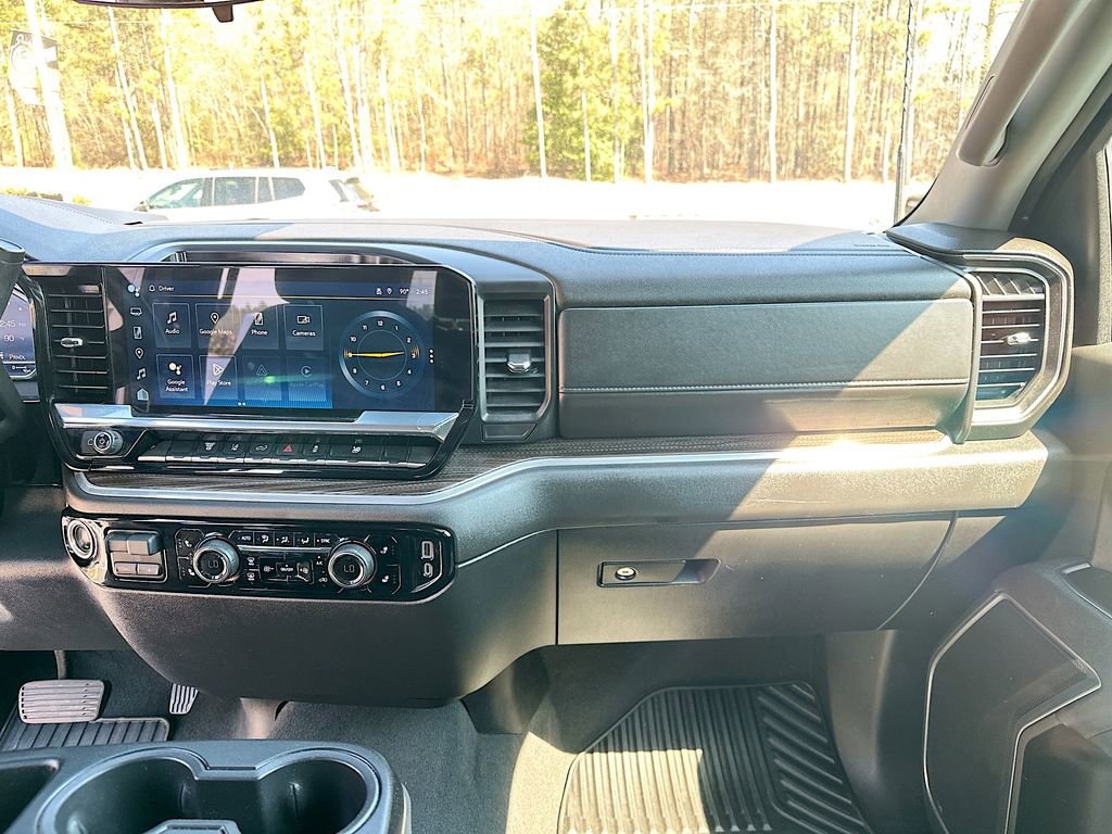 Used 2025 Chevrolet Silverado 2500 LT w/ Convenience Package image 20