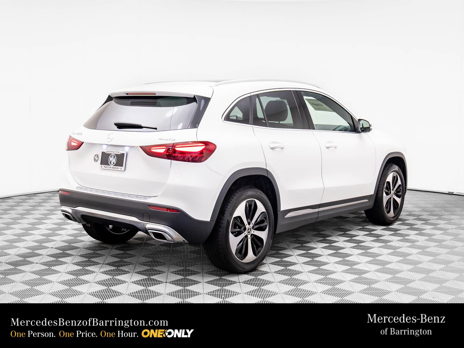 New 2026 Mercedes-Benz GLA 250 4MATIC image 6