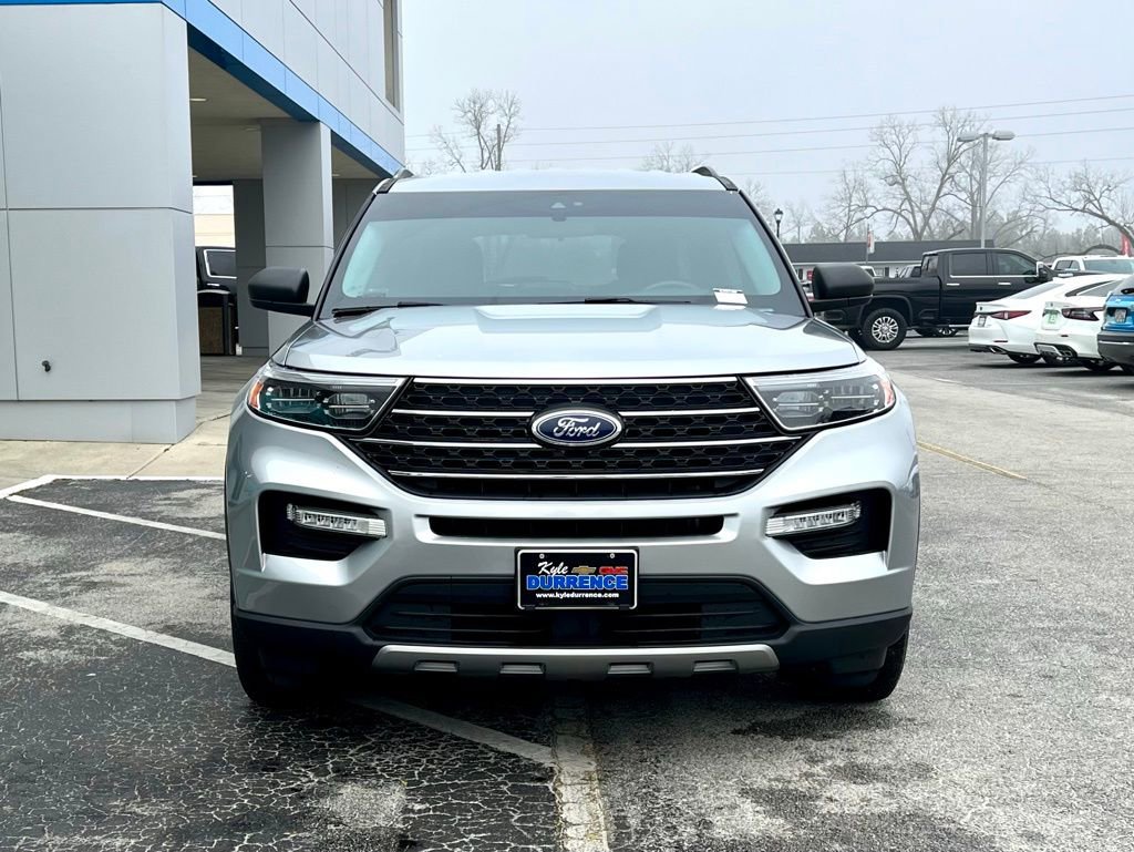 Used 2021 Ford Explorer XLT w/ Equipment Group 202A image 12