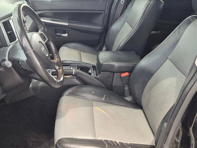 Used 2009 Jeep Grand Cherokee Laredo AWD/4WD image 13