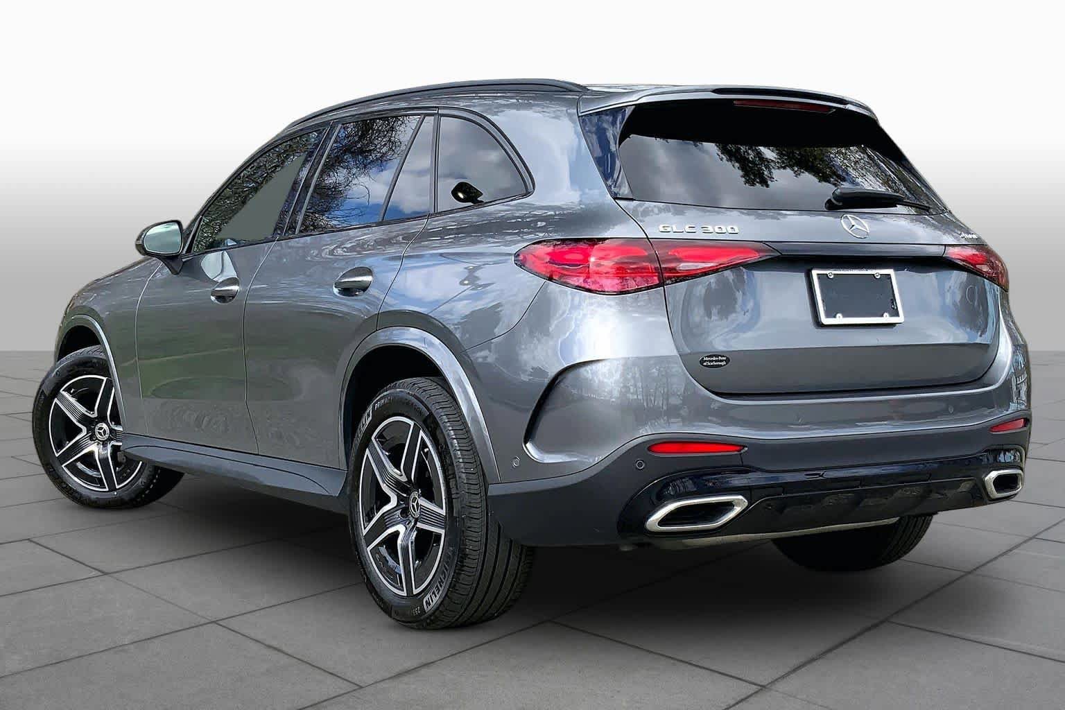 Used 2023 Mercedes-Benz GLC 300 4MATIC image 12