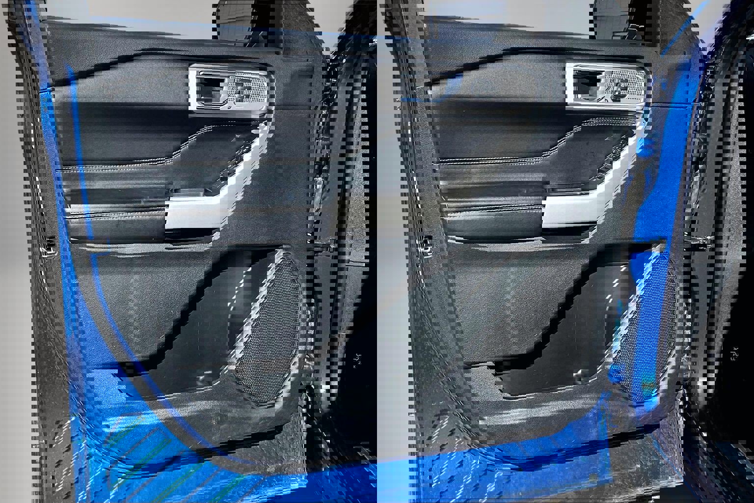 Used 2021 Ford Explorer Limited w/ Equipment Group 301A image 20