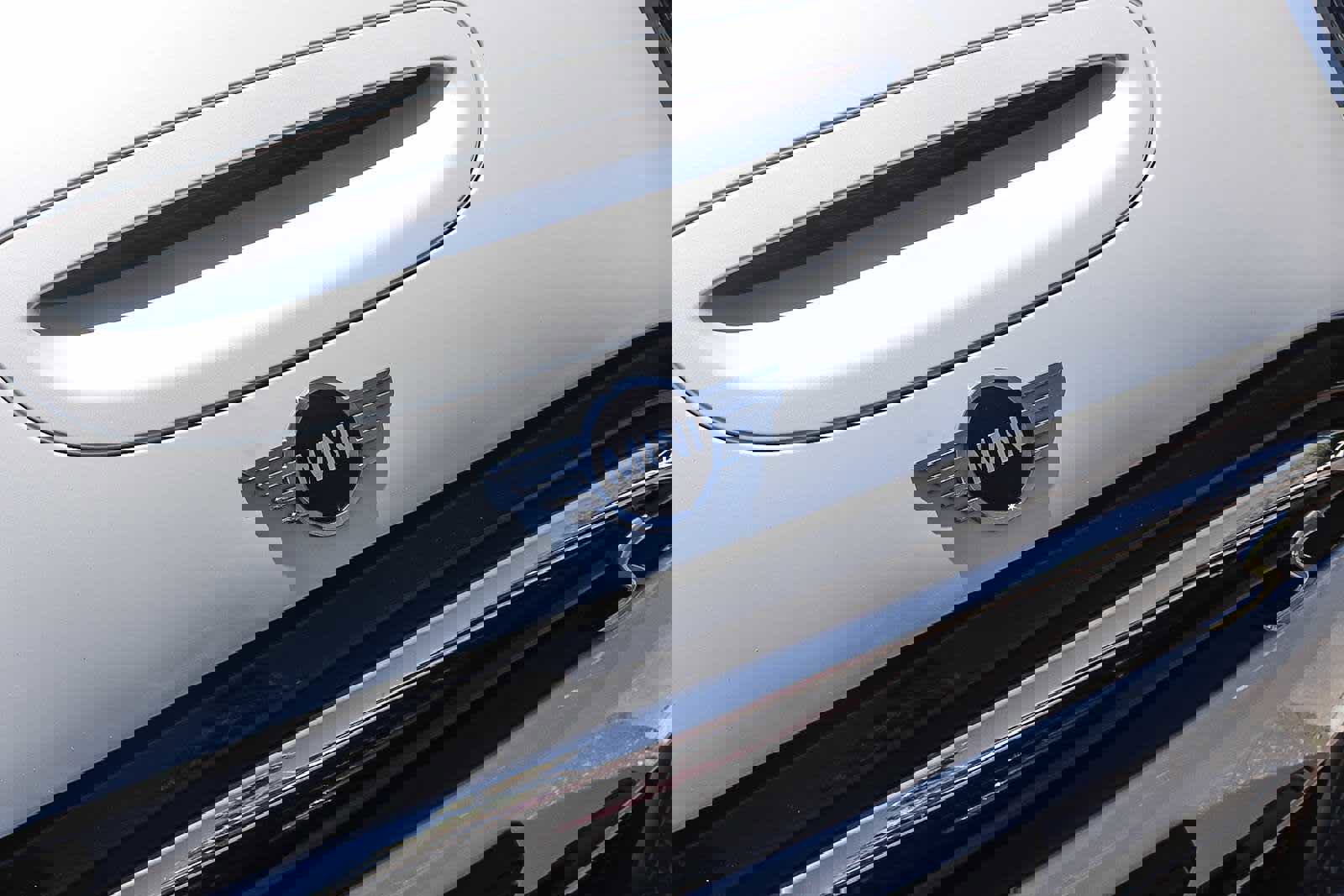 Used 2024 MINI Cooper SE image 11