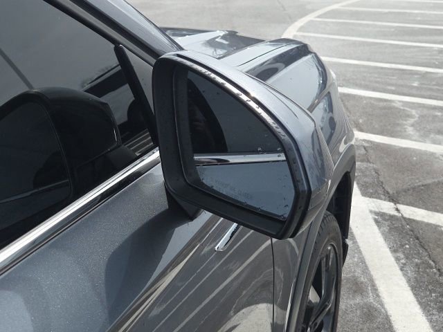 Used 2022 Volkswagen Taos SE image 6