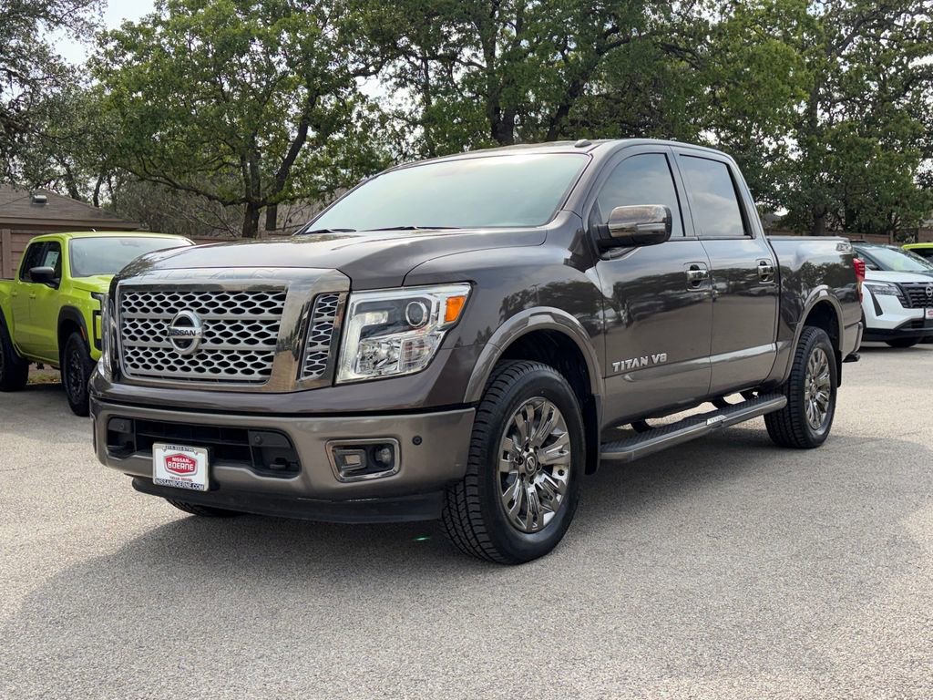 Used 2019 Nissan Titan Platinum Reserve w/ Platinum Utility Package image 7