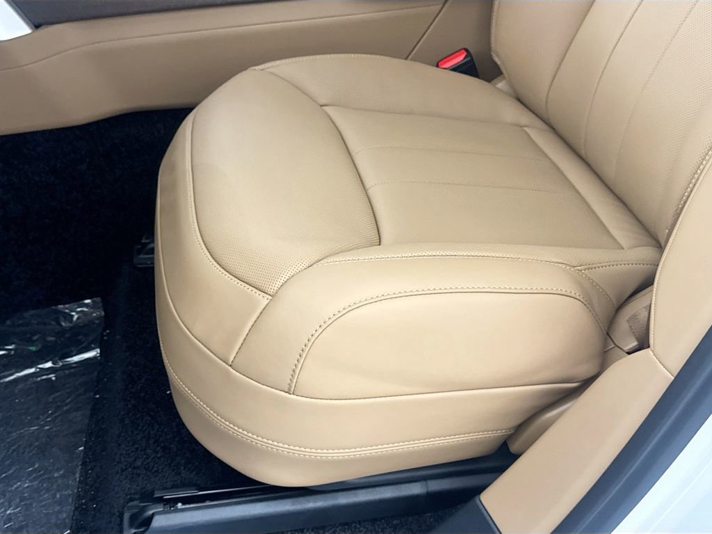 New 2026 Land Rover Range Rover SE AWD/4WD image 19