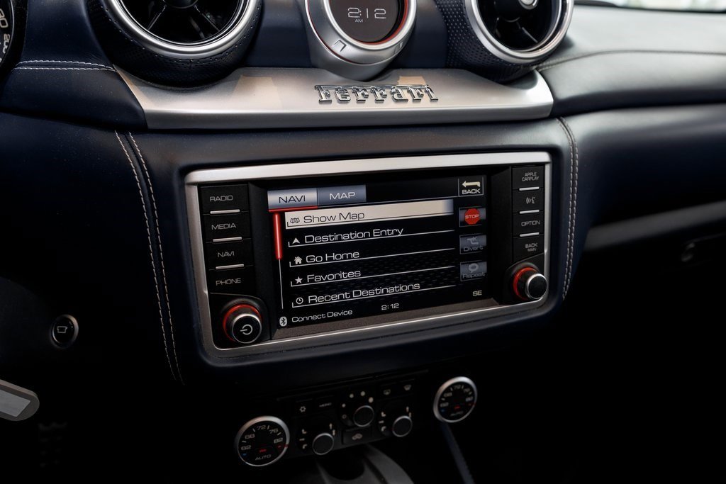 Used 2016 Ferrari California T image 32