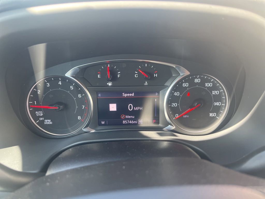 Used 2023 GMC Acadia SLT image 29