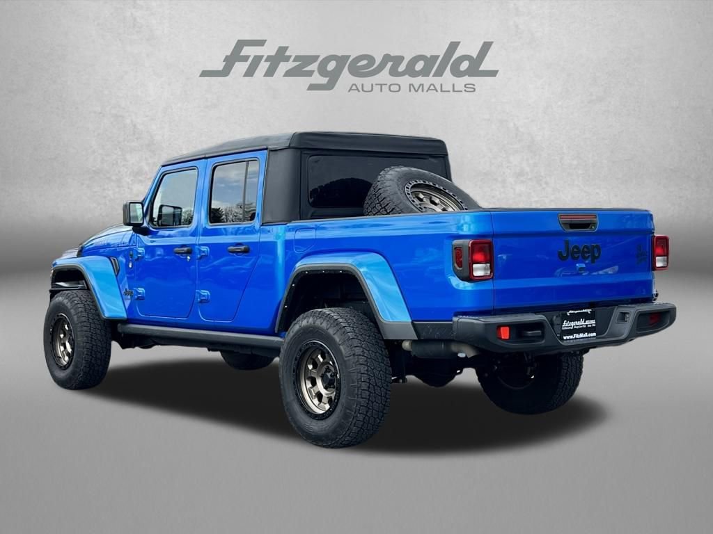 Used 2021 Jeep Gladiator Willys image 8