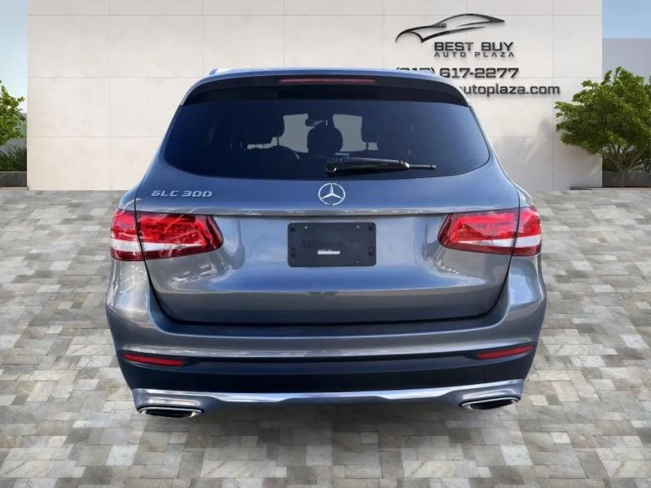 Used 2017 Mercedes-Benz GLC 300 image 5
