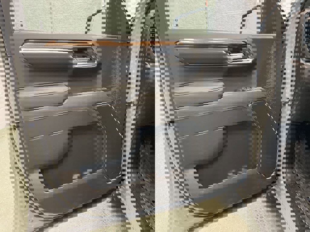 New 2025 Chevrolet Silverado 1500 RST image 12