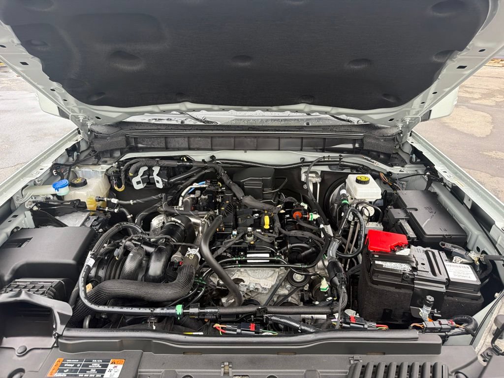 Used 2023 Ford Bronco Outer Banks AWD/4WD image 32