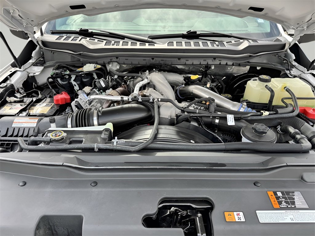 Used 2023 Ford F250 Lariat image 9