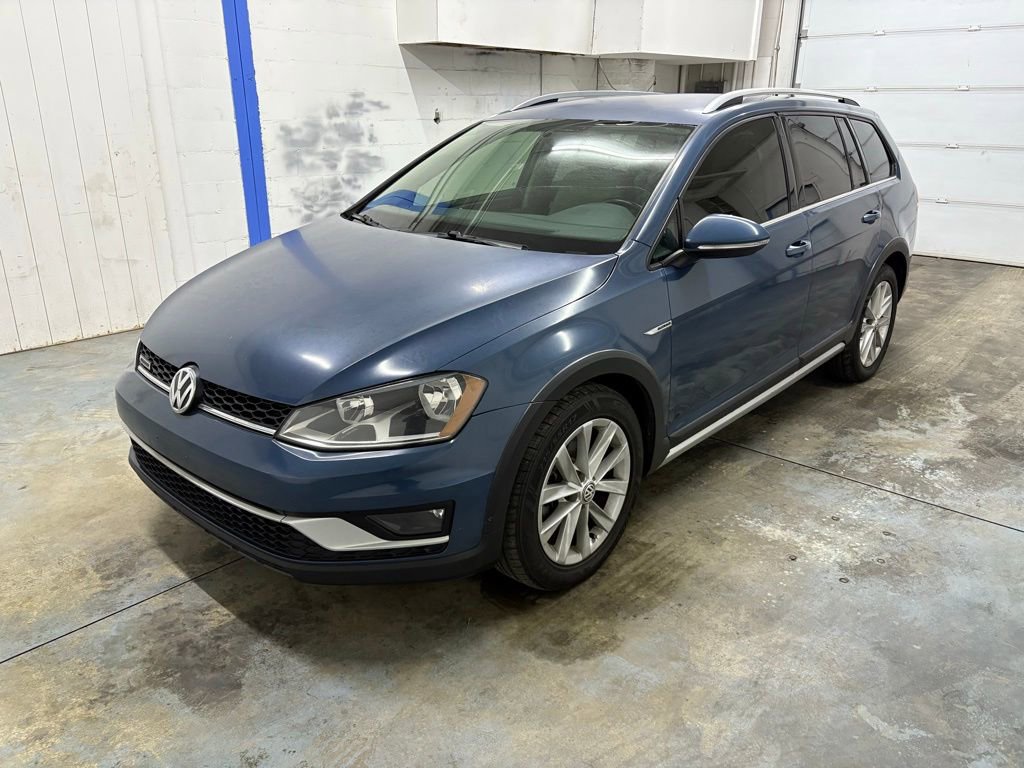 Used 2017 Volkswagen Golf Alltrack SE image 7