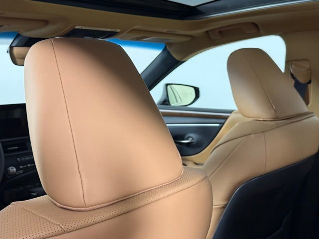 New 2025 Lexus ES 350 w/ Premium Package image 23