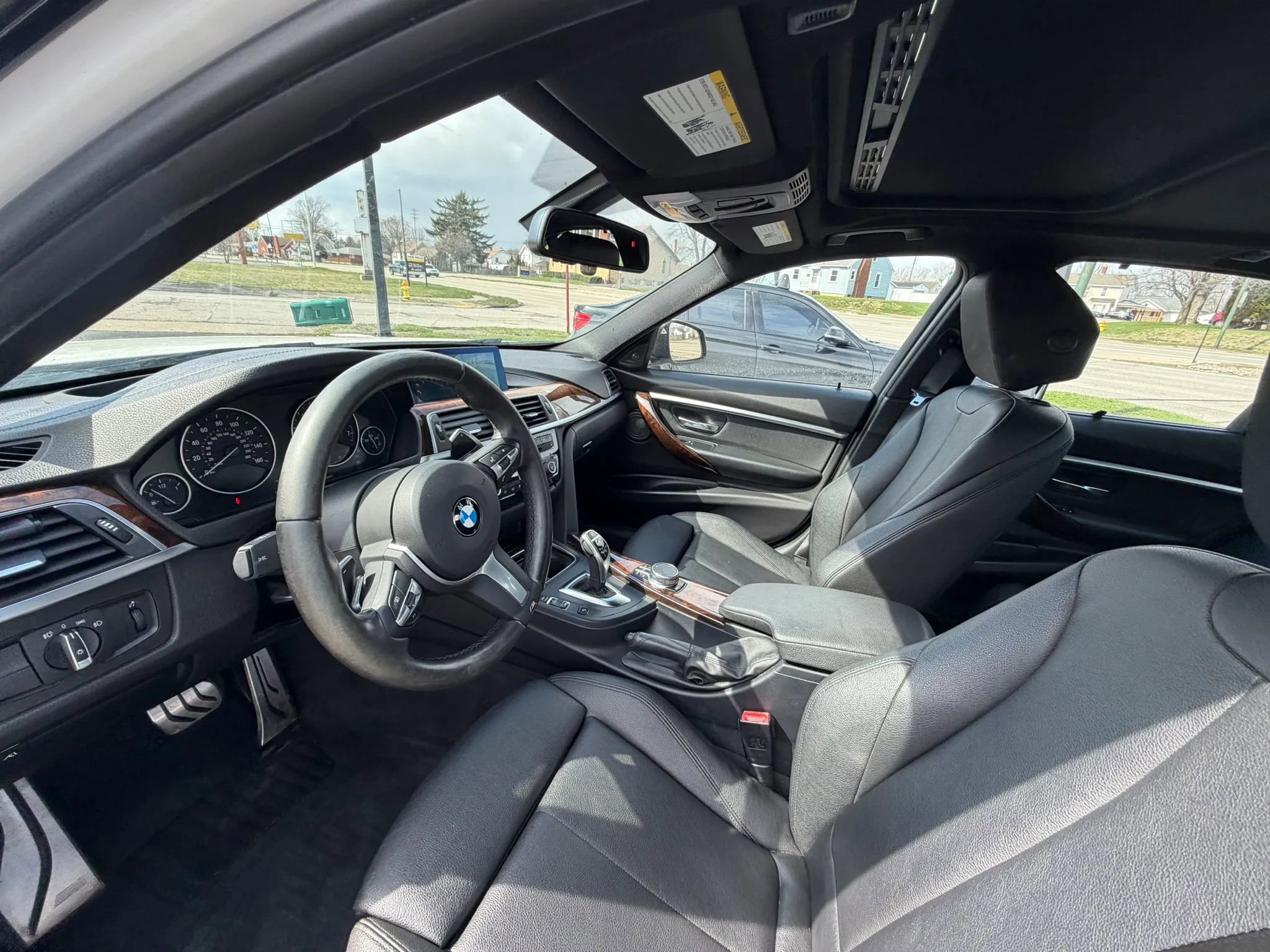 Used 2018 BMW 340i xDrive 340i xDrive Sedan 4D w/ Premium Package image 12